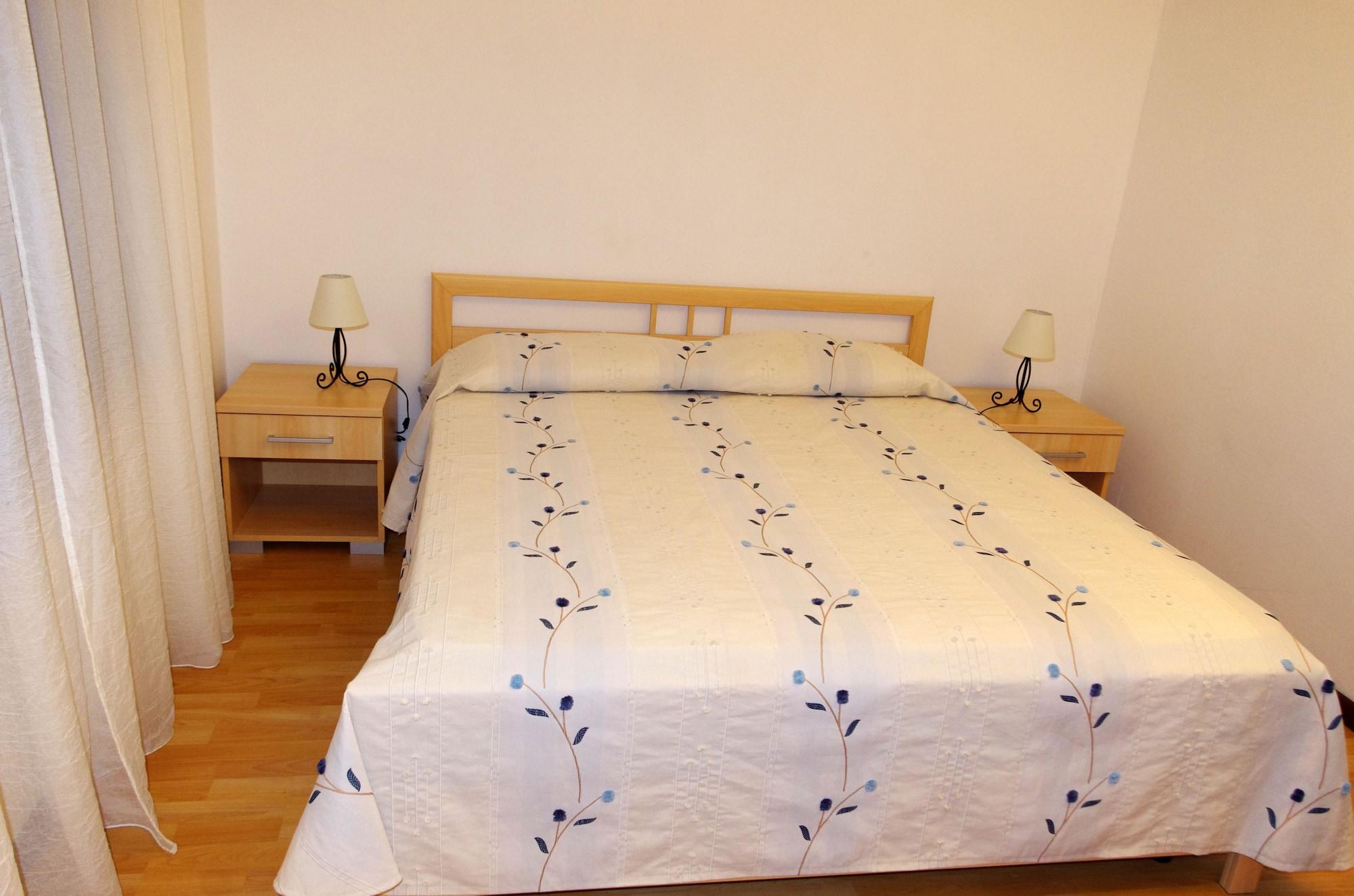 Apartment Medena Трогир Экстерьер фото